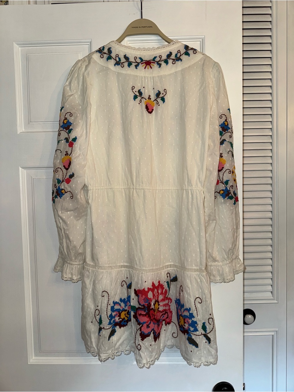 Farm Rio Macaw Cross Stitch Dress size Small - Picture 5 of 6